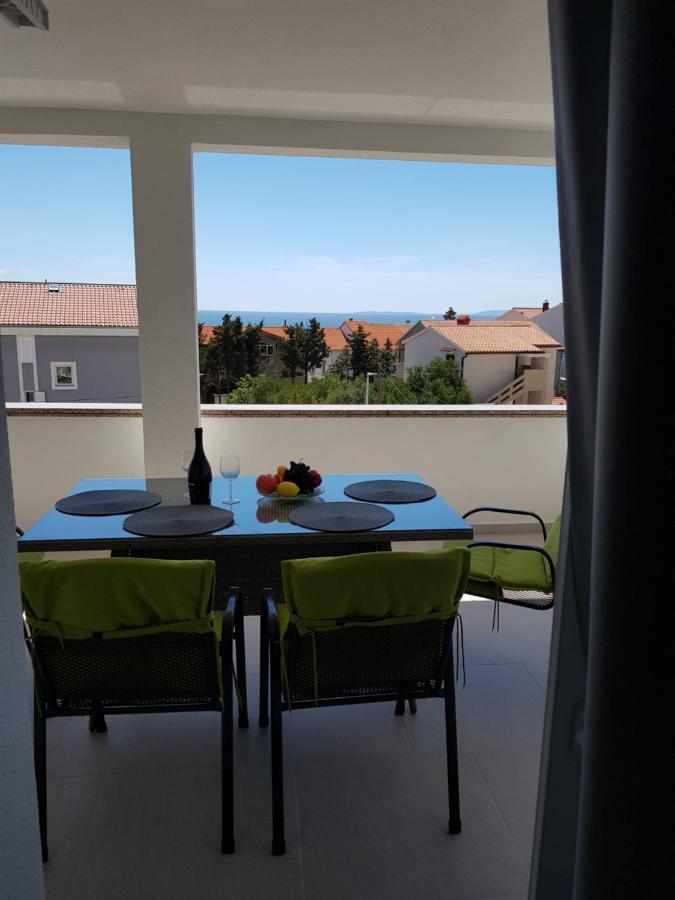 Apartments Sun Dance With Heated Pool ノヴァリャ エクステリア 写真